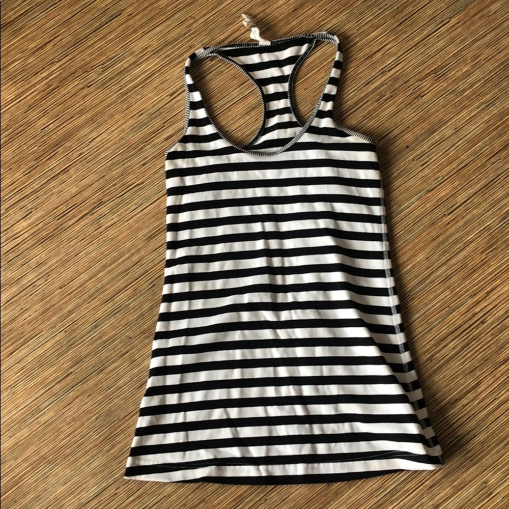 Lululemon workout tank